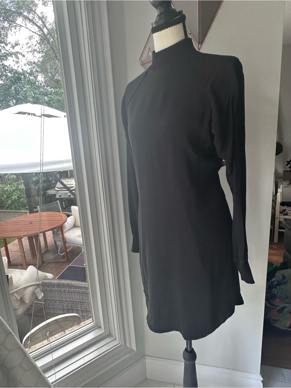 THEORY SILK Black High-Neck Long-Sleeve Mini Dress Chic Size 2 Small Turtleneck